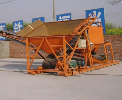 京滬高鐵洗石機工作現(xiàn)場